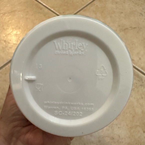 Disney Typhoon Lagoon Reusable Drink Cup Tumbler with straw - Picture 9 of 9